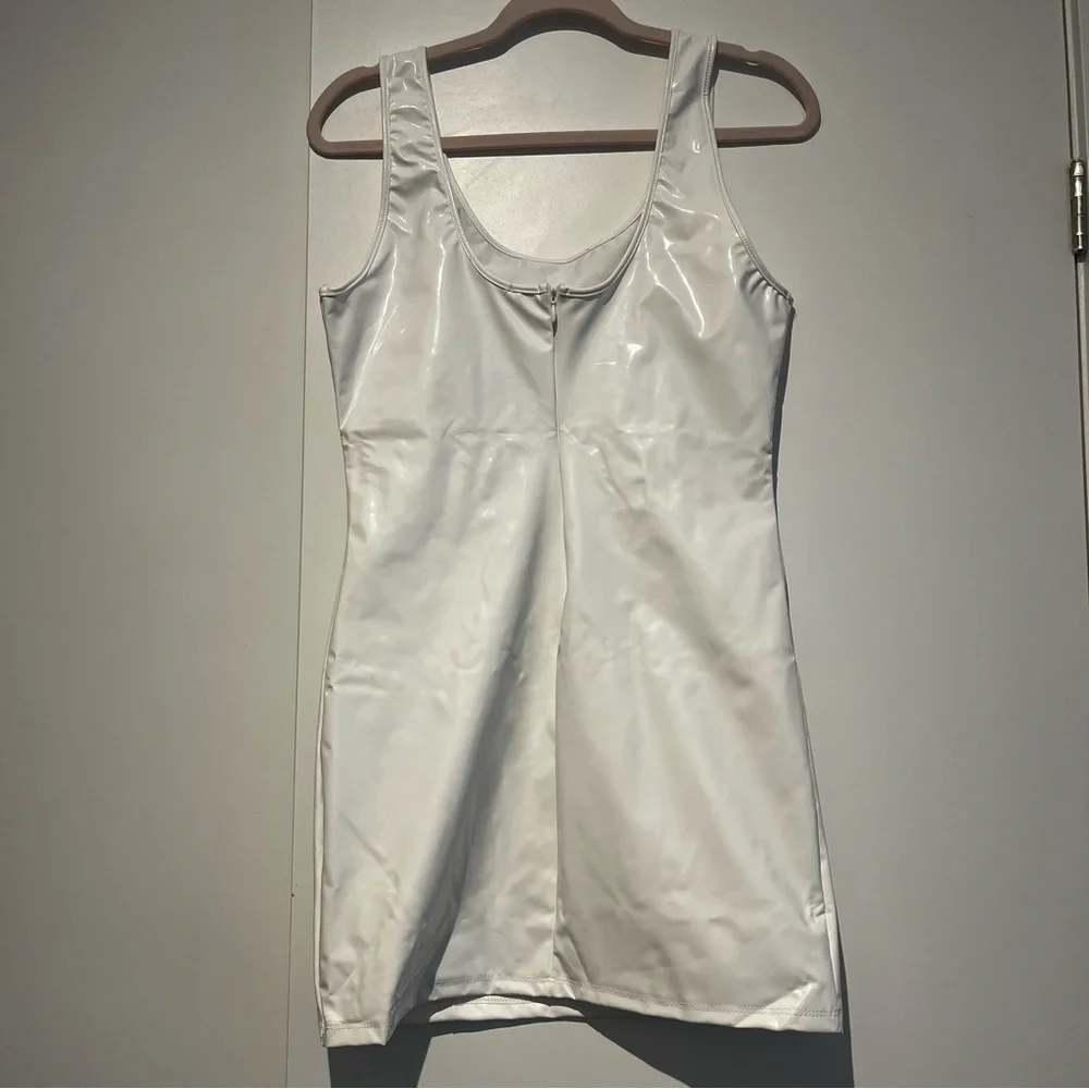 Fashion Nova White Latex Bodycon Dess - Picture 2 of 4